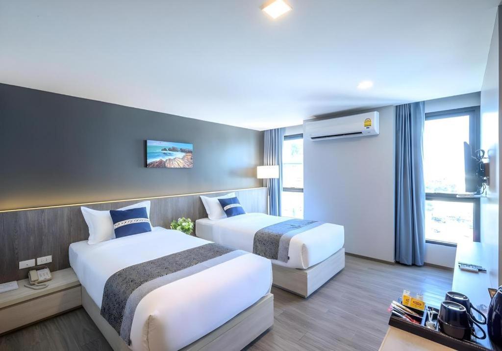 Iwish Hotel Bangkok Exterior photo